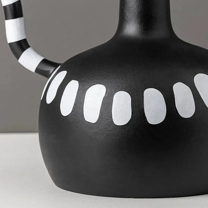 Creative abstract irregular ceramic vase