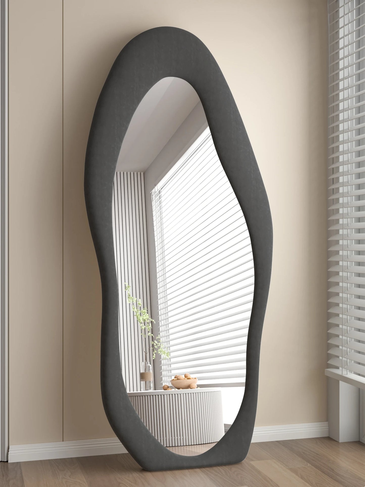 Simple and creative modern mirror