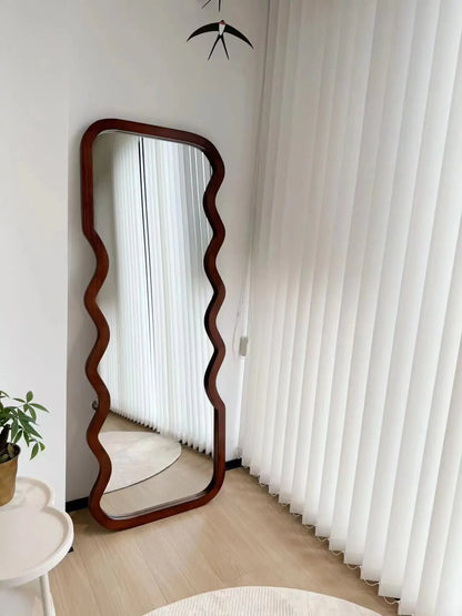 Retro Style Solid Mirror with Creative HD Border