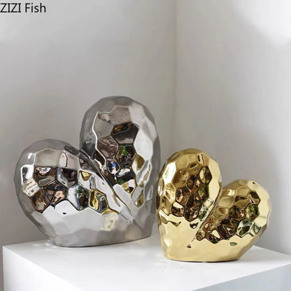 Gold Plated Heart Shape Ceramic Statue Crafts